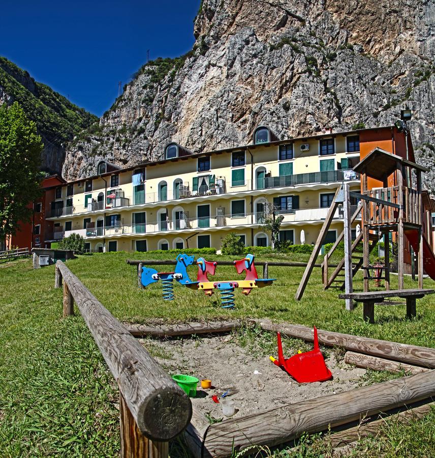 Campione Ora Apartments By Gardadomusmea Кампионе-дель-Гарда Экстерьер фото