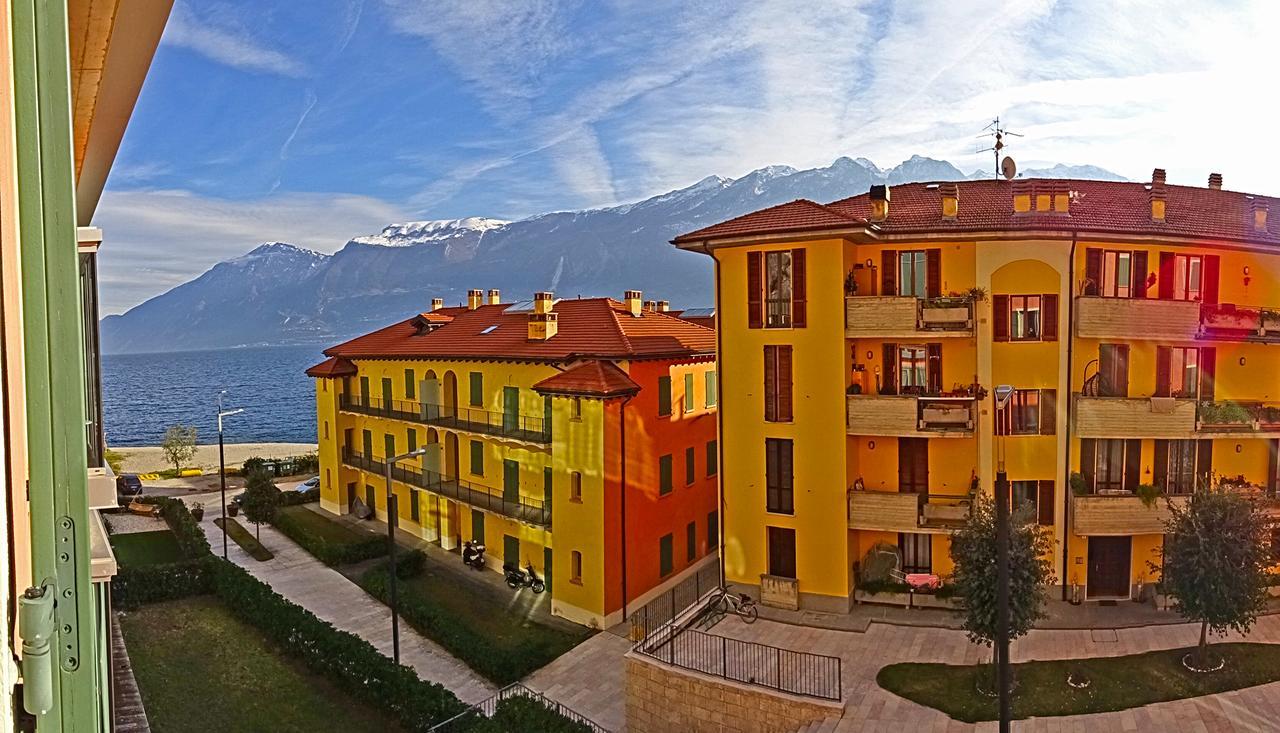 Campione Ora Apartments By Gardadomusmea Кампионе-дель-Гарда Экстерьер фото